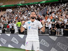 كاراسكو قد يرحل عن الشباب السعودي لتعويض "بديل محمد صلاح"