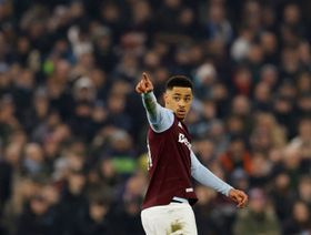 نيوكاسل يتفق على ضم رامسي مقابل 40 مليون جنيه إسترليني
