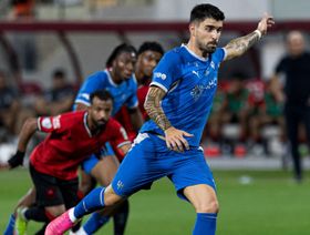 شاهد.. الهلال يتخطى الرائد في كأس خادم الحرمين الشريفين بهدفي روبن نيفيز