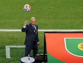 مدرب البرتغال عن مقارنة رونالدو بميسي وهالاند: تصرّف طفولي وغير مهني