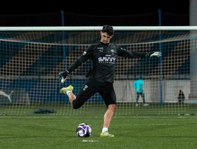 ياسين بونو يشعر بـ"إحساس سيء" بعد تعادل الهلال مع الاتحاد