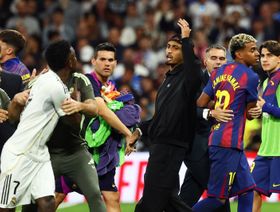 موعد مباراة الكلاسيكو بين برشلونة وريال مدريد في الدوري الإسباني