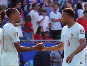 هل يضحّي ريال مدريد بفينيسيوس أو بيلينغهام لتحقيق أمنية أوليس؟