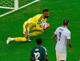 العودة لدوري روشن.. وجهة جديدة تنتظر محمد العويس بعد كأس العالم