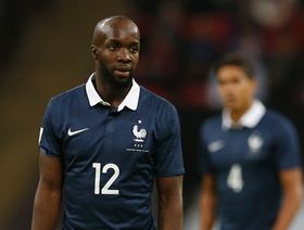 لاسانا ديارا يطالب فيفا والاتحاد البلجيكي بمبلغ 65 مليون يورو