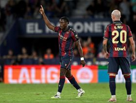 برشلونة يعثر على بديل ليفاندوفسكي والمقابل 30 مليون يورو فقط