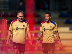 بعد انضمامه رسمياً.. برشلونة يكشف مهام ألكانتارا مساعد فليك الجديد