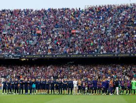 قبل 909 أيام في كامب نو.. طرد وإصابة خطيرة وثنائية للزجاجي