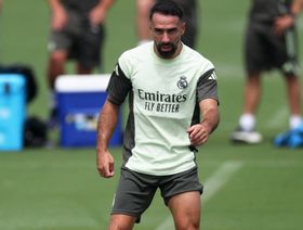 الغموض يكتنف مستقبل كارفاخال مع ريال مدريد