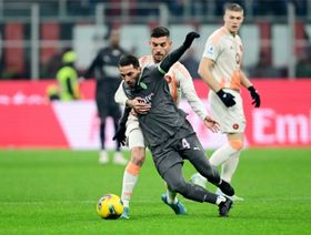 نادي الاتحاد السعودي في مفاوضات متقدمة مع الجزائري إسماعيل بن ناصر