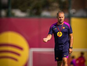 فليك يحدد موعد حسم ملف قادة برشلونة الجدد وينتظر تطور درو