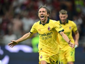 مودريتش يقود ميلان للفوز على بولونيا ويحطّم رقماً تاريخياً