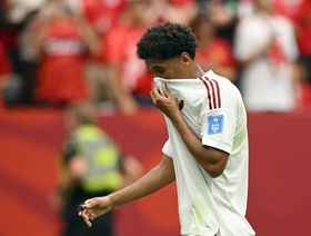كندا تتقدّم على قطر 3-0 في الشوط الأول وطرد همام الأمين