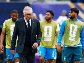 روماريو يطالب برأس أنشيلوتي: افسخوا عقده فوراً.. جلب لنا العار