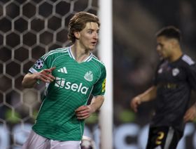 "بطل" سداسية نيوكاسل يتصدّر تشكيلة ذهاب ملحق ثمن نهائي دوري أبطال أوروبا