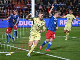 ويلز تفوز وتشعل صراع التأهل لكأس العالم في المجموعة العاشرة