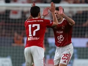 الأهلي يفرض هذه العقوبة ضد "الغاضب" أشرف بن شرقي