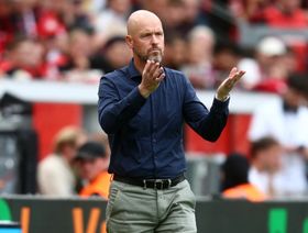 3 مباريات تكفي.. ليفركوزن يعلن إقالة تن هاغ