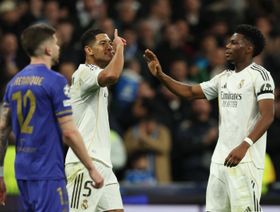 مانشستر يونايتد يستهدف نجم ريال مدريد لخلافة كاسيميرو