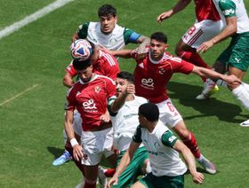 الأهلي يرضخ لتمرد وسام أبو علي ويوافق على البيع بهذا المقابل