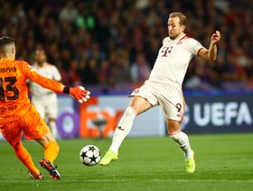 تكتيك هاري كين ينزع أنياب برشلونة ويمنح المهاجمين وصفة سحرية