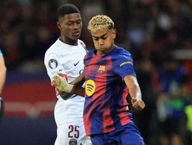 هل يرفض برشلونة استدعاء يامال للمنتخب الإسباني؟