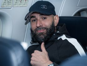 تشكيلة الهلال المتوقعة أمام الأخدود.. بنزيما أساسياً في ثلاثي مرعب؟