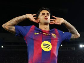 تقارير: كانسيلو يتوصل لاتفاق مع الهلال للرحيل إلى برشلونة