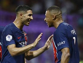 مبابي يكشف عن "مفاجأة" خلال لقائه الأول بأشرف حكيمي في باريس