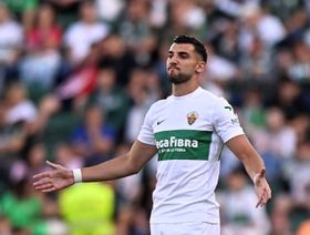 الحكم بسجن لاعب إشبيلية رافا مير أكثر من 8 أعوام بتهمة الاعتداء الجنسي
