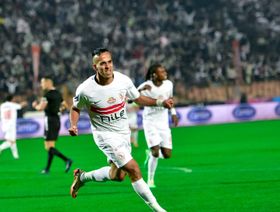 شاهد.. لماذا لم يذهب ناصر منسي للرد على تحية جمهور الزمالك؟