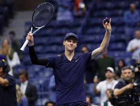 سينر يتجاوز موسيتي ويتأهل إلى نصف نهائي بطولة أميركا للتنس