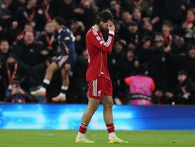 شاهد.. ليفربول يواصل الانهيار ويخسر برباعية من أيندهوفن