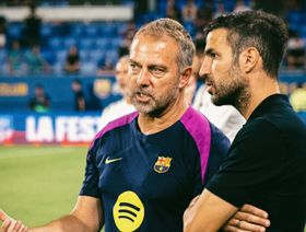 كومو يستغل مباراة كأس جوان غامبر  لطلب لاعب بصفوف برشلونة