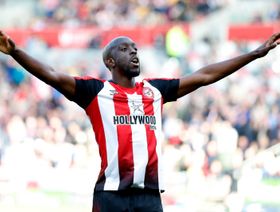 ويسا يتخلى عن صمته ويهاجم إدارة برينتفورد في بيان ناري