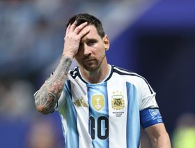 كأس العالم.. تهديدات بقتل ميسي ومضايقة رونالدو وإهانة مبابي