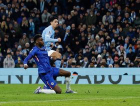 هدية جديدة لأرسنال.. تشيلسي يفرض التعادل على مانشستر سيتي