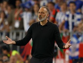 "تيد لاسو" في ريال سوسيداد.. أول مدرب أميركي يفوز بلقب كبير في أوروبا