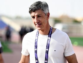 بعد جدل كبير.. الشباب يعلن رحيل المدرب ألغواسيل بالتراضي