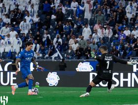 هل ينتقل مهاجم الهلال السعودي إلى ميلان الإيطالي؟