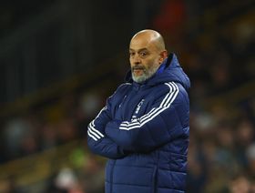 نونو سانتو: علاقتي بمالك نوتنغهام ليست جيدة وأشعر بالقلق على منصبي