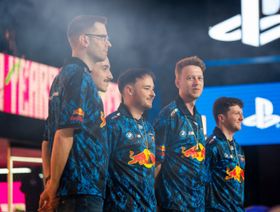 فريق Redline يتوج باللقب الأول في كأس العالم للرياضات الإلكترونية