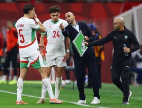 بفضل عاملين.. مدرب الجزائر السابق يتوقع وصول المغرب للنهائي