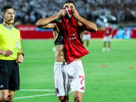 الأهلي يفقد تريزيغيه أمام كهرباء الإسماعيلية وغموض موقف نجم القمة