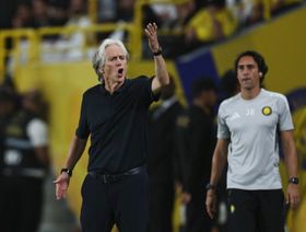 جورجي جيسوس: النصر في طور البناء وتنظيمه الدفاعي يقلقني