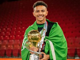 السعودي يزن مدني يتوج بالدوري الألباني