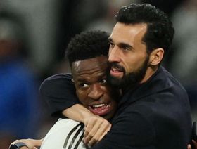 "خلافات فنيّة" بين نجوم ريال مدريد وأربيلوا "الودود"