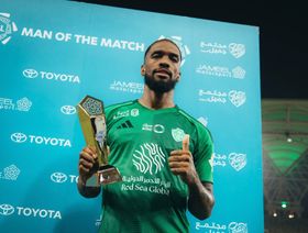 إيفان توني الأفضل وفرانك كيسي بين الأسوأ في مباراة الأهلي والحزم