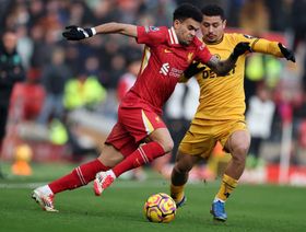 النصر السعودي يُنافس برشلونة على نجم ليفربول
