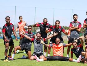 في الوقت القاتل.. موكوينا يُحقق فوزه الأول مع الوداد